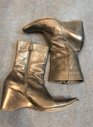 Botas