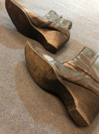 Botas