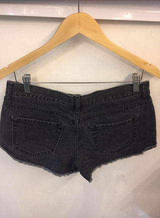 Short jean