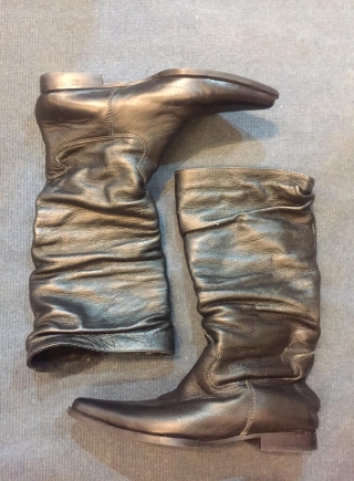 Botas