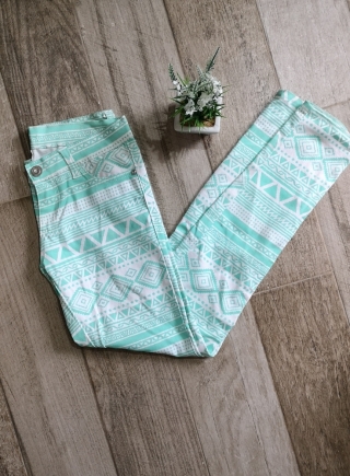 Pantalón Verde Agua y Blanco 