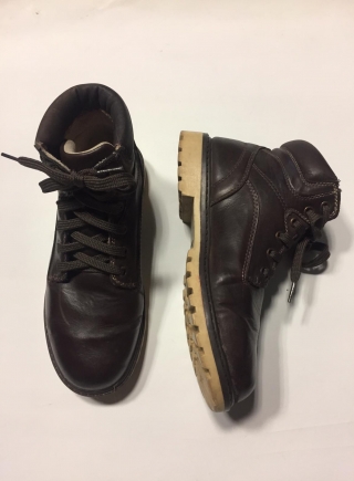 Botas